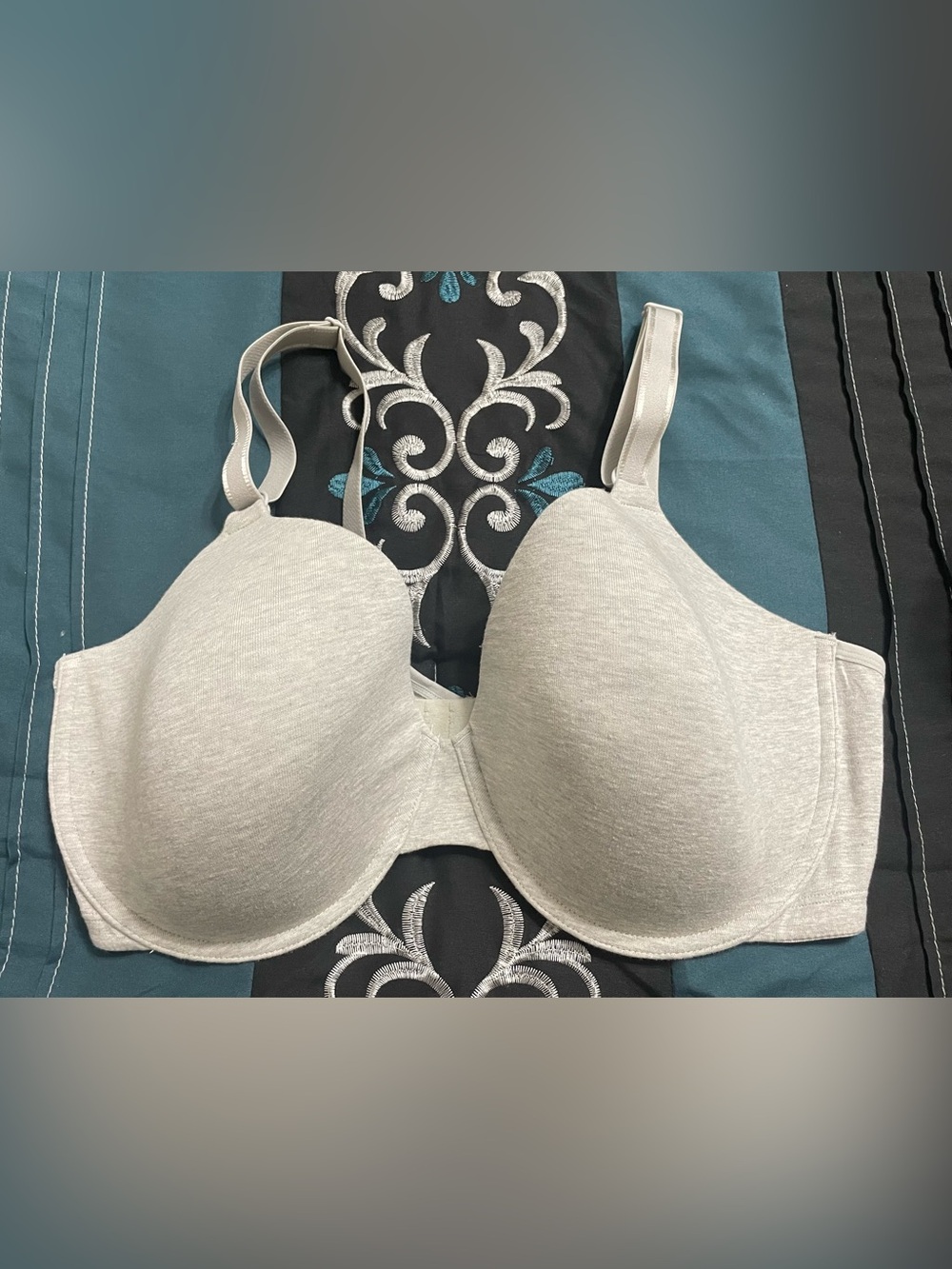 Smooth Molded Everyday Bra in Light Gray cotton - Supportive Comfort